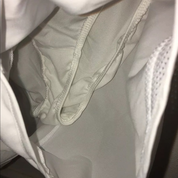 Under armor white running shorts for women - Picture 7 of 7